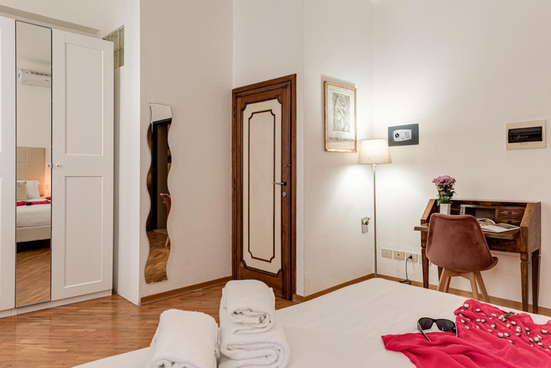 Leonardino - Sweet Dreams In Appartement *